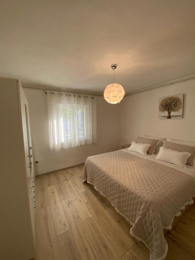 Comfy Apartment In A Quiet Neighborhood Šibenik Eksteriør bilde